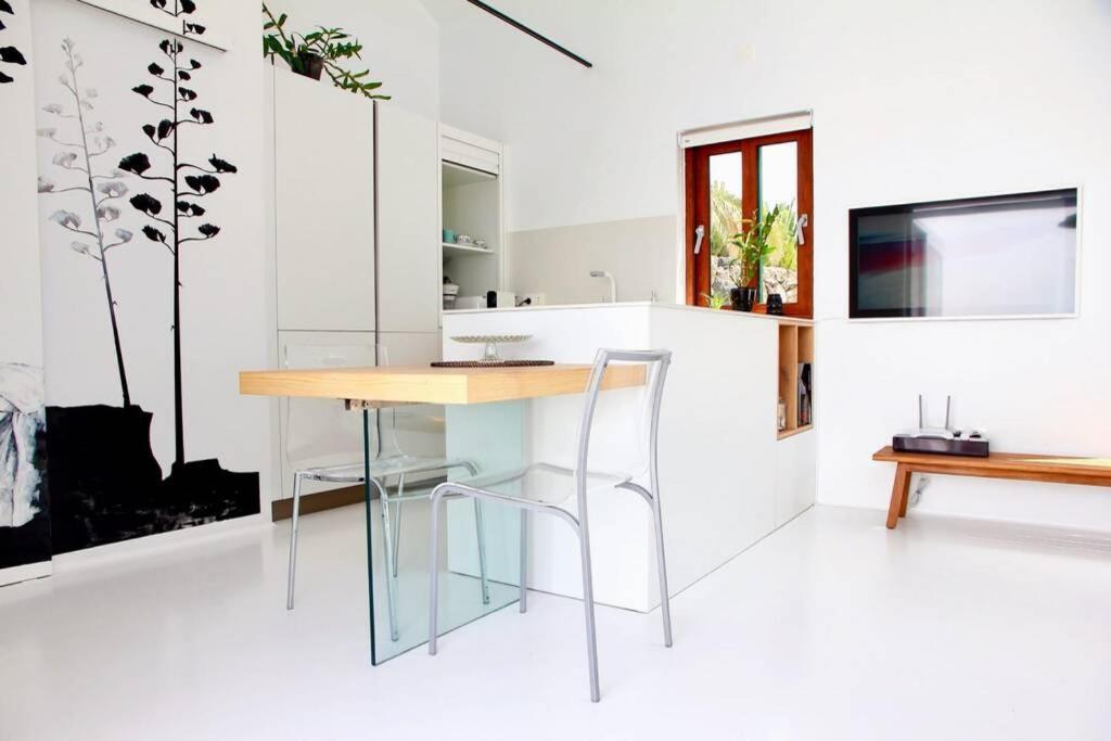 Unique, Stylish & Calm El Estanque By The Sea, Adults Only Villa Costa Teguise Dış mekan fotoğraf