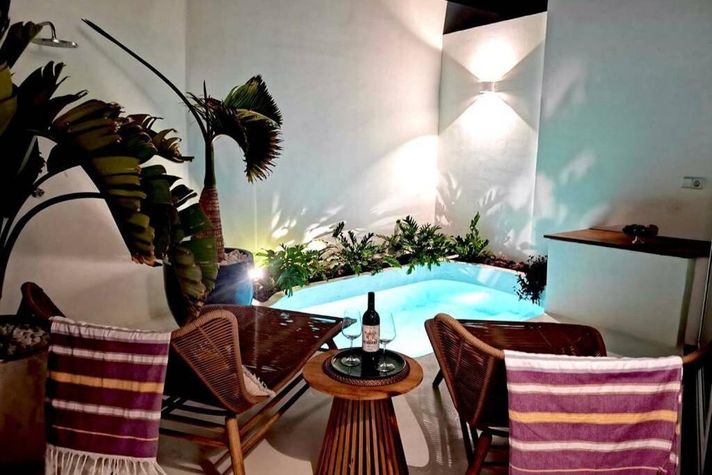 Unique, Stylish & Calm El Estanque By The Sea, Adults Only Villa Costa Teguise Dış mekan fotoğraf